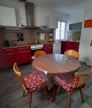 公寓 Paulus Gaestehaus 2 *